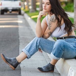 NWT ROAN By Bed Stu 'VIE' Hand Finished Genuine Leather Chelsea Boot in Aged Blk